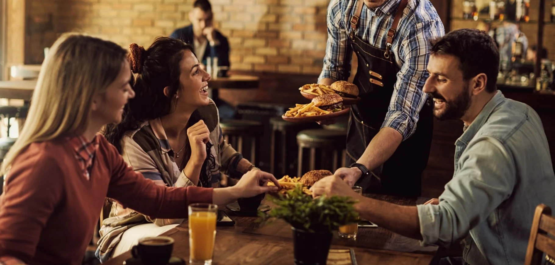dineos-restaurant-slider-image-3